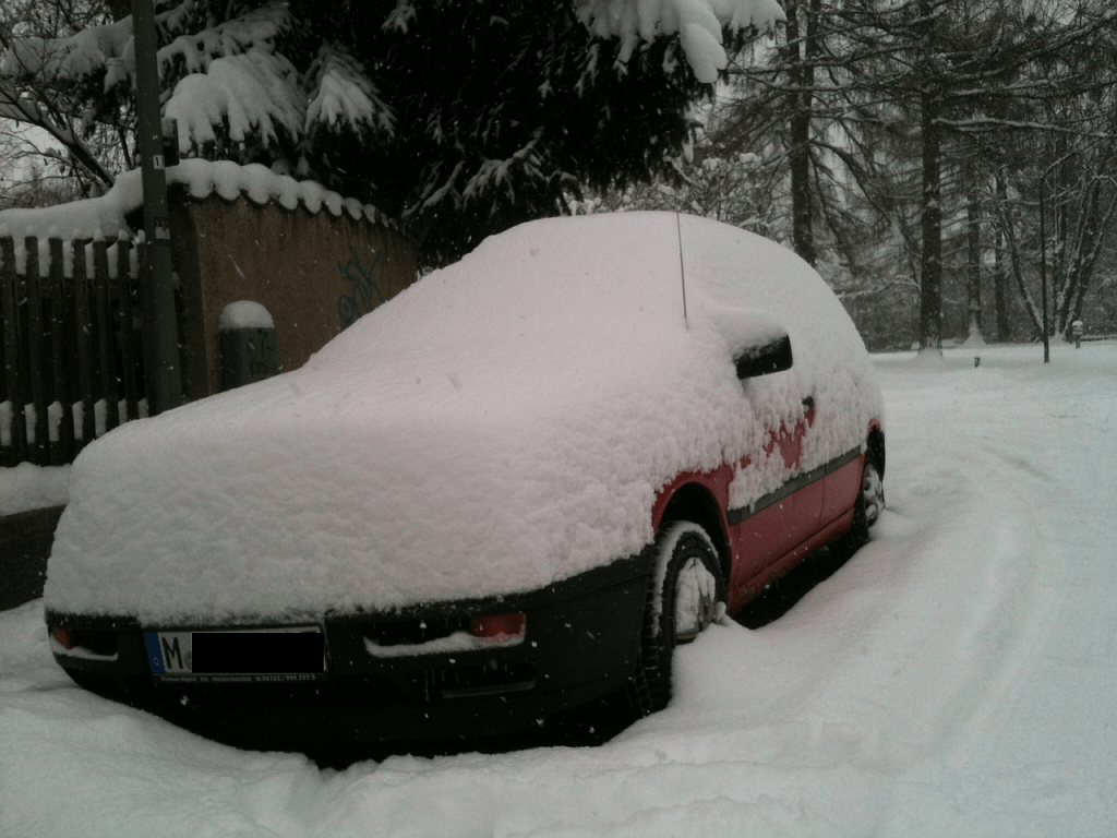 So viel hat es von Sonntag Abend bis heute Mittag geschneit.