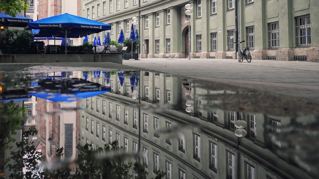 Portfolio: München in Pfützen 2025 – in&nbsp;Farbe