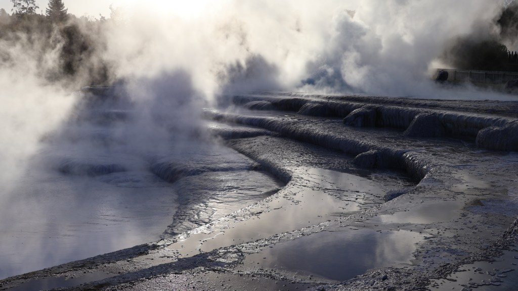 Sabbatical: 7 Weeks A Picture A Day (Day 37: Auf und im Wasser am Lake&nbsp;Taupo)